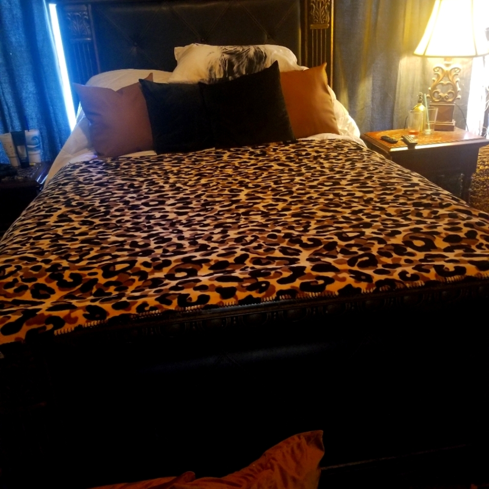 Victoria's Secret Pink blanket